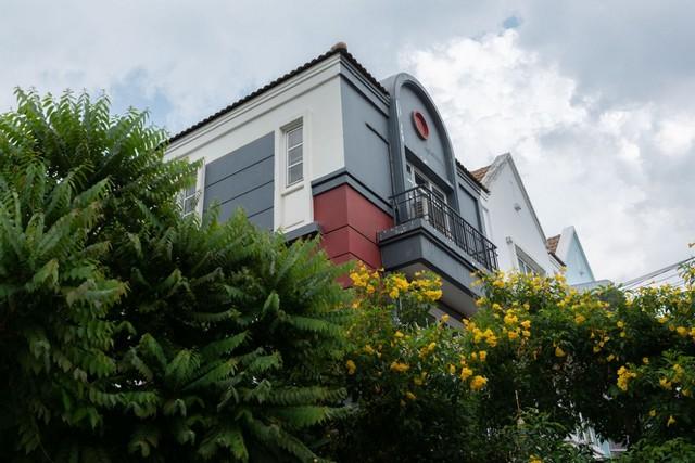 ให้เช่าโฮมออฟฟิศ 3 ชั้น 27 ตรว. หมู่บ้านชาลิสา ลาดพร้าววังหิน 34 ใกล้ MRT ภาวนา