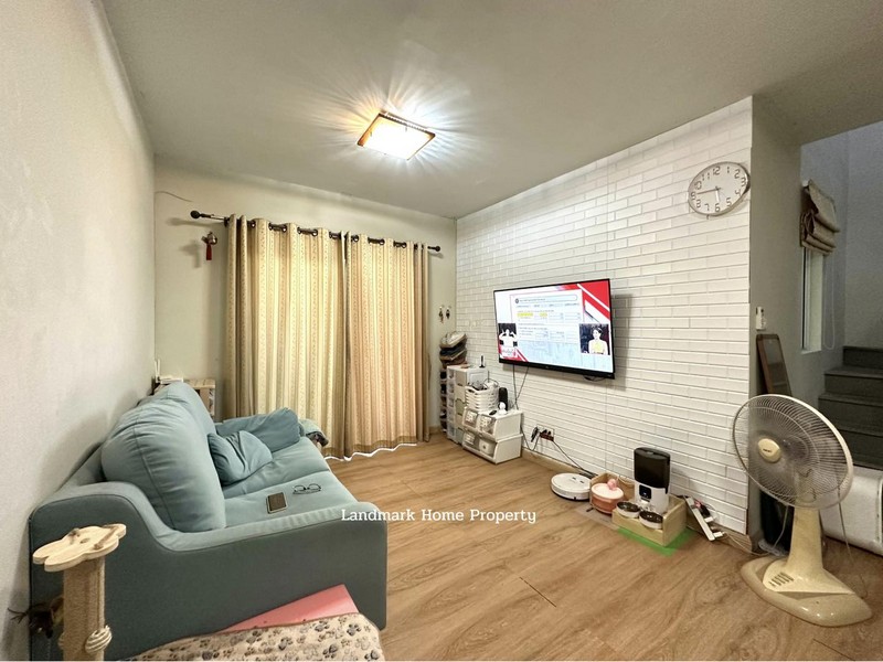 LM25-0018 ขายทาวน์เฮ้าส์ 2 ชั้น ใกล้สะพานพระรามห้า มบ.พฤกษาวิลล์22 พระราม5-2 เนื้อที่ 17.4 ตรว 3นอน 2น้ำ