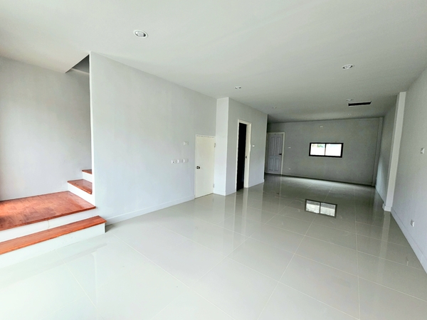 ขายทาวน์โฮม 2 ชั้น ทำเลรังสิต คลอง 7 :: ม.เลอวิลล์ พลัส 23.8 ตร.ว. 2 ห้องนอน 2 ห้องน้ำ 1 ที่จอดรถ