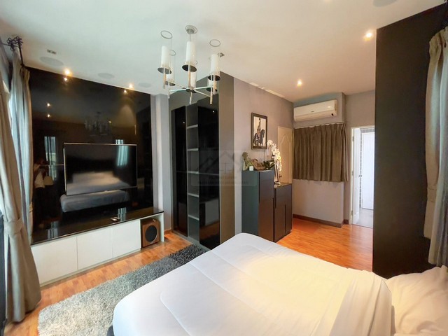 ให้เช่าทาวน์โฮม 3 ชั้นหลังมุม 5 ห้องนอน โครงการเดอะ ไพรเวท สุขุมวิท-บางจาก The Private สุขุมวิท 97/1 ใกล้ BTS บางจาก ใกล้ทางด่วน