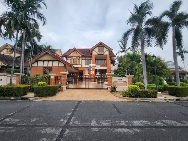 ขาย พฤกษ์ภิรมย์ (สาทร-ราชพฤกษ์) บ้านหรู, สภาพใหม่ ตกแต่งสวย พร้อมเข้าอยู่, ห่างจากถนนราชพฤกษ์ 180 เมตร, ใกล้สถานีตำรวจตลิ่งชัน, Th