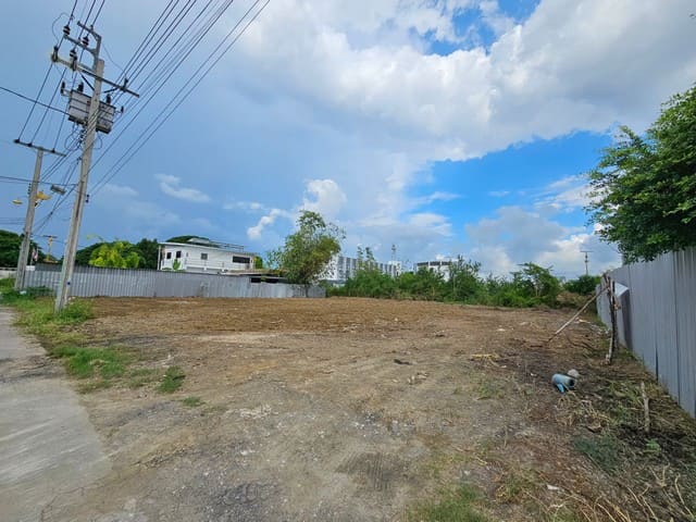 ที่ดินเปล่าแปลงสวย กิ่งแก้ว ซอย กิ่งแก้ว43 เดินทางสะดวกสบาย ใกล้สนามบินสุวรรณภูมิ และ ARL ลาดกระบัง