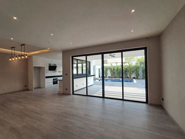 ราคาเริ่มต้น 14,605,000 บาท #วังตาล #หางดง​ เหลือเพียง 7 หลังสุดท้าย #บ้านสวยสร้างใหม่ #สไตล์โมเดิร์น