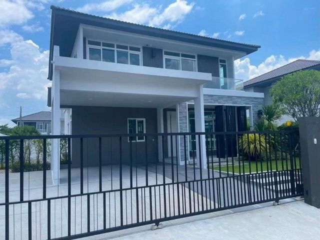 ราคาพิเศษ!! เพียง 14.5 ล้าน #มัณฑนา #ซีรีนเลค #โซนสุเทพ บ้านเดี่ยวใหม่ 2 ชั้น #วิวดอยสุเทพ #ติดทะเลสาบ #วิวดอยสุเทพ #ติดทะเลสาบ