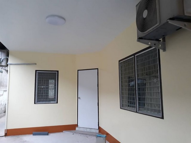 บ้านเดี่ยวศรีราชามือสอง มบ.ลัดดาเฮ้าส์ สุรศักดิ์ ศรีราชา ชลบุรี FP-H01018