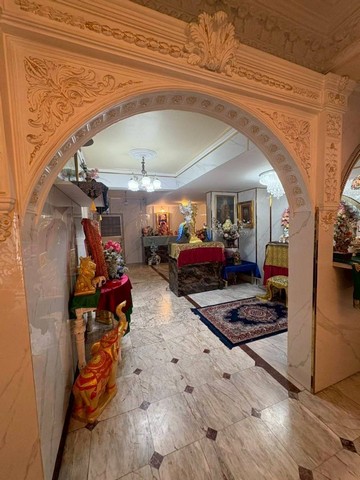 บ้านหรูสไตล์ยุโรปโรมัน ใจกลางกรุงเทพ เดินทางสะดวก ย่านวิภาวดี พื้นที่ใช้สอย 540 ตรม.