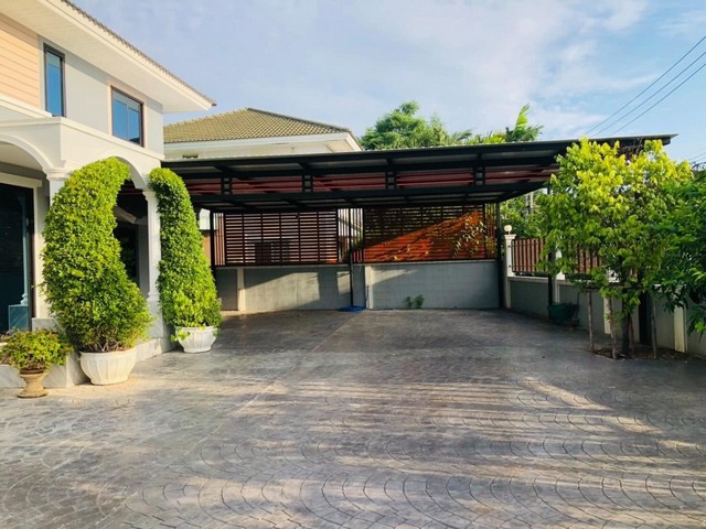 ขายบ้านเดี่ยวพฤกษ์ลดาพุทธสาคร มีรปภ.ดูแลความปลอดภัย 24 ช่วโมง