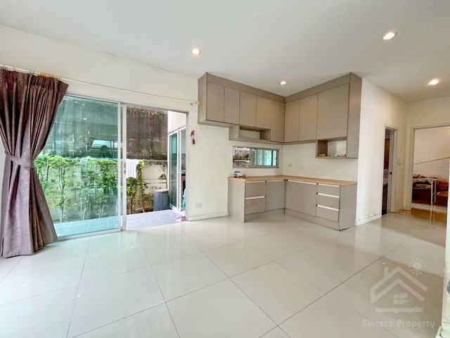 ขายด่วน! บ้านคาซ่าแกรนด์ มิตรสัมพันธ์ บางแสน บ้านสวยพร้อมอยู่ บิ้วอินครบ ราคาพิเศษ