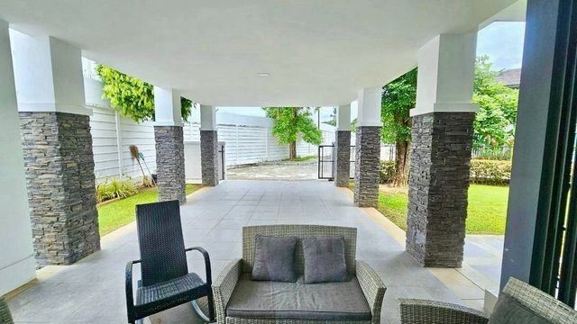 สีวลี #ซีรีนเลค #แม่เหียะ ขายเพียง 13.5 ล้าน 113.2 ตรว. บ้านเดี่ยว 2 ชั้น #หลังมุม บรรยากาศร่มรื่น ในโครงการคุณภาพจาก Land & Houses