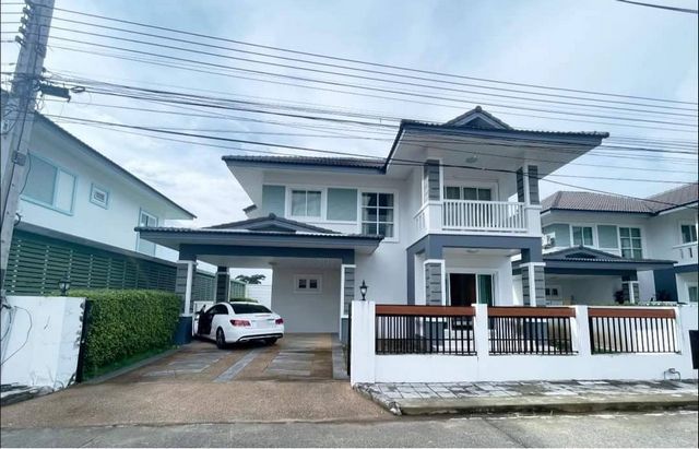 สุดคุ้ม #ขายต่ำกว่าราคาประเมิน 4.59 ล้าน ท่าวังตาล ราคาประเมิน 5.xx สารภี บ้านเดี่ยว 2 ชั้น ขายพร้อมผู้เช่ารับรายได้เดือนละ 20,000 บาท