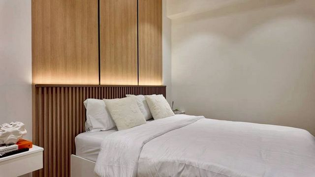 ราคาเพียง 2.69 ล้าน 54 ตรม. 2 นอน 1 น้ำ #ศรีธนา1 คอนโด #รีโนเวทใหม่ – #ห้องหัวมุม / ปล่อยเช่า #Airbnb ได้ พร้อมอยู่ทันที