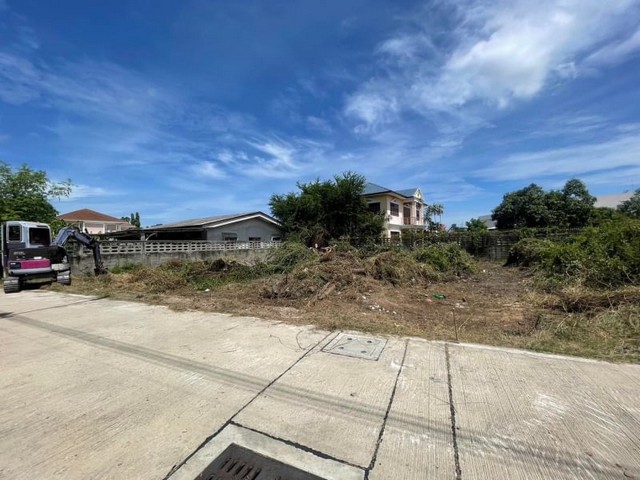 ขายที่ดินแปลงสวย แหล่งชุมชน ห้วยกะปิ ชลบุรี FP-L01028