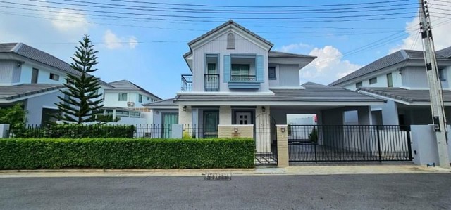 ขายบ้านเดี่ยว 2 ชั้น หมู่บ้านเดอะ วอเตอร์ฟร้อนท์ หนองค้อ-ศรีราชา FP-H01022 