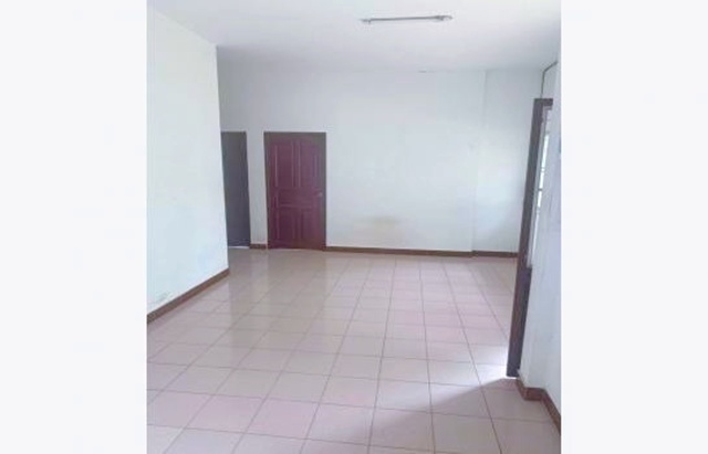 ไชน่าทาวน์ ศาลายา 900ม. รพ. ม. มหิดล 1.9 กม.ให้เช่าบ้านเดี่ยว 1 ชั้น 61 ตร.วา. 245 ตร.ม.1 น้ำ 3 นอน พุทธมณฑล สาย5 วิวทุ่งนาสุดซอย