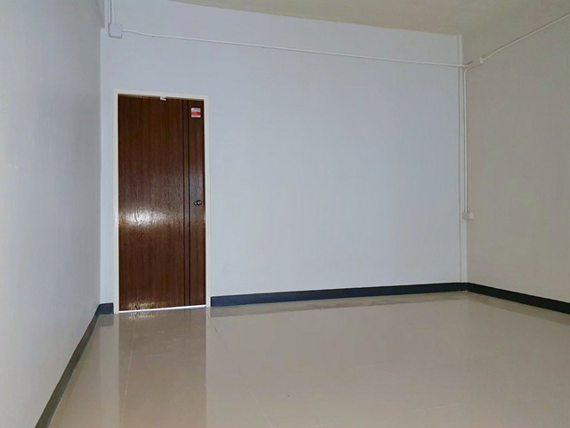 วิคตอเรีย การ์เด้นท์ 500 ม.MRTหลักสอง 3.4กม ให้เช่าอาคารพาณิชย์ 5 ชั้น+ดาดฟ้า 20 ตร.วา.3 นอน 2 น้ำ เลียบคลองทวีวัฒนา .สำนักงาน พักอาศัย