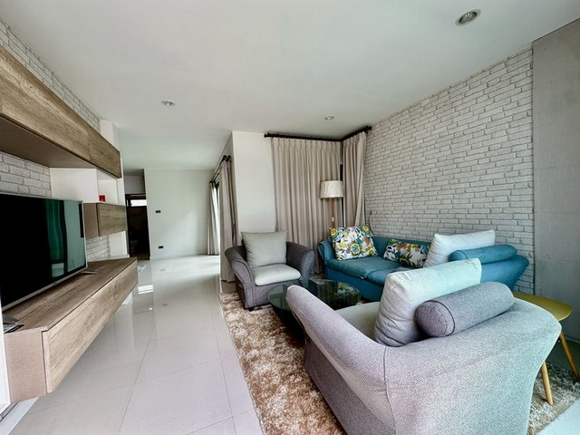 ขายบ้านเดี่ยว เดอะคอมพลีท ศรีราชา หลังมุม บ้านใหม่ไม่เคยอยู่ ใกล้ j-park TP-H1536