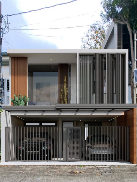 ขายTownhome 2 ชั้น 32 ตรว. รีโนเวทใหม่ สไตล์ Japanese Scandinavien ใจกลางเอกมัย ซอยเอกมัย 22