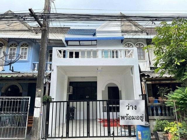 ให้เช่าทาวโฮม 2 ชั้น เนื้อที่ 24 ตรว. โครงการ@นิรันดร์ทาวโฮม ซอยวชิรธรรมสาธิต 57 รีโนเวทใหม่ทั้งหลัง