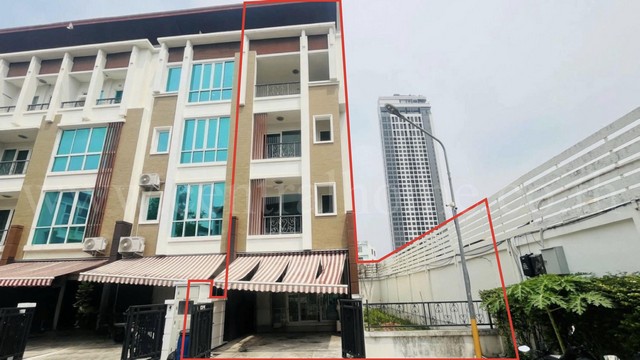 P1 ทาวน์โฮม 4 ชั้น บิซทาวน์ พระราม 3 – สุขสวัสดิ์ หลังริม 