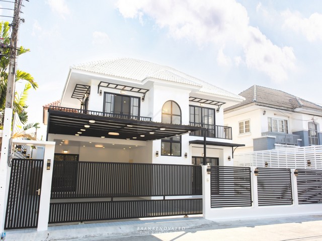 ขายบ้านเดี่ยว 52 ตรว หมู่บ้านรัชดา 3 ลาดพร้าว 80 รีโนเวทใหม่ สไตล์ Modern Luxury เรียบหรู ดูแพง