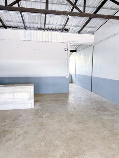 ม.ขอนแก่น 1.46กม. 7-11 โลตัส โนนม่วง ขอนแก่น 1กม. อาคารพาณิชย์ 1 ชั้น  20ตร.วา. 80ตร.ม. ม. ขอนแก่น 2.9กม. 1นอน  ทำธุรกิจคลินิก ร้านค้า