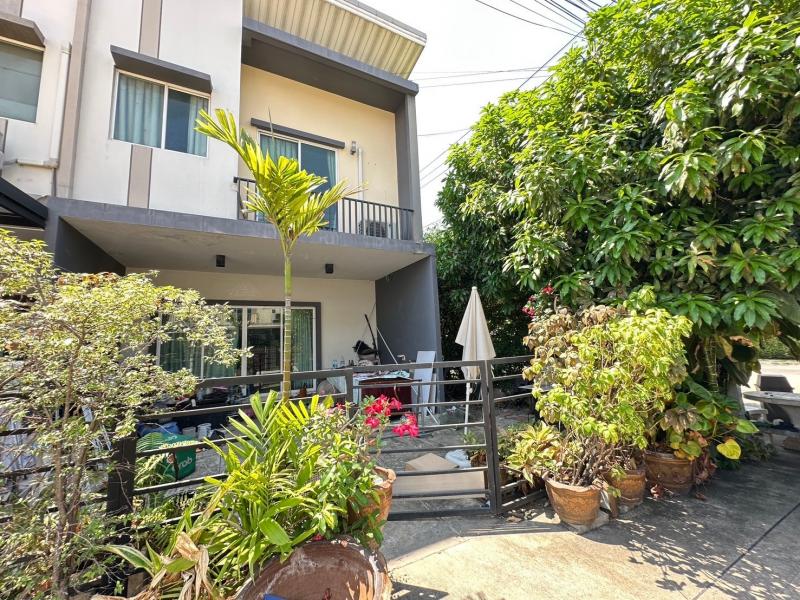 ขายทาวน์เฮ้าส์มือสอง เขตสายไหม กรุงเทพมหานคร โครงการ พลีโน่ พหลโยธิน-สายไหม