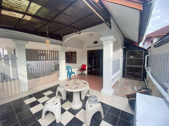 ขายบ้านพร้อมผู้เช่า ถูกสุดๆ เพียง 1.4 ล.เท่านั้น – #โซนสันผีเสื้อ #อำเภอเมือง บ้านเดี่ยวชั้นเดียว เข้าเมืองง่าย เดินทางสะดวกสบาย