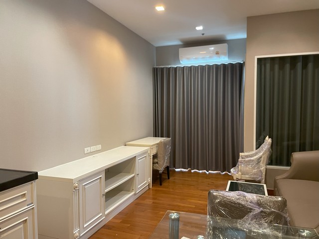 ขาย/ให้เช่า คอนโด ไอวี่ สาทร10 ทำเล ใจกลางเมือง ย่านสาทร ใกล้ BTS เซ็นต์หลุยส์ ราคาดี