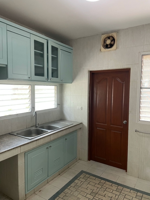 ให้เช่า บ้านเดี่ยวลดาวัลย์  เฉลิมพระเกียรติร.9 อุดมสุข สวนหลวงร.9 เฟอร์นิเจอ แอร์ ใกล้รถไฟฟ้าศรีอุดม