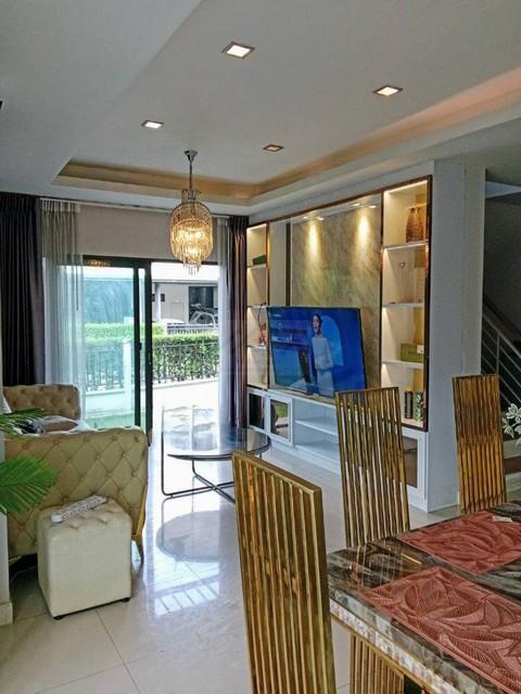 ให้เช่าบ้านเดี่ยว 2 ชั้น 60 ตรว. โครงการ Centro รามอินทรา จตุโชติ ติดเลียบทางด่วนจตุโชติ