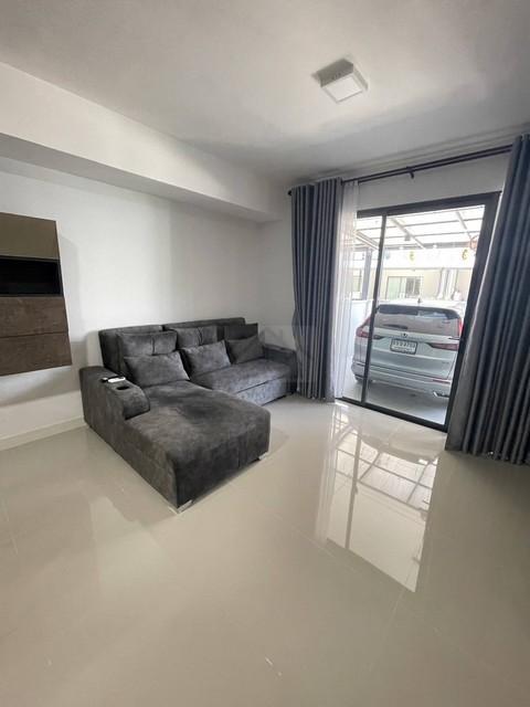 ให้เช่าทาวน์โฮม 2 ชั้น 120 ตรม. โครงการ Pleno สุขุมวิท-บางนา 2 เฟอร์พร้อมอยู่ ใกล้เมกะบางนา