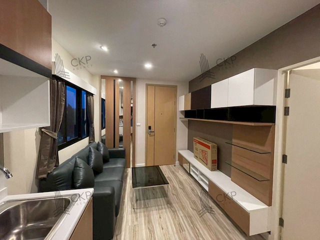 คอนโด พลัส คอนโด ศรีราชา ใกล้ห้างสรรพสินค้าหลายแห่ง ใกล้แหล่งท่องเที่ยวและของกิน ติดถนนเมนเดินทางง่าย