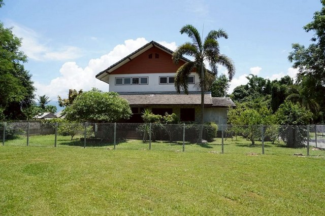 ให้เช่าบ้าน 2 ชั้น สไตล์รีสอร์ท ร่มรื่น สงบ เหมืองแก้ว แม่ริม 