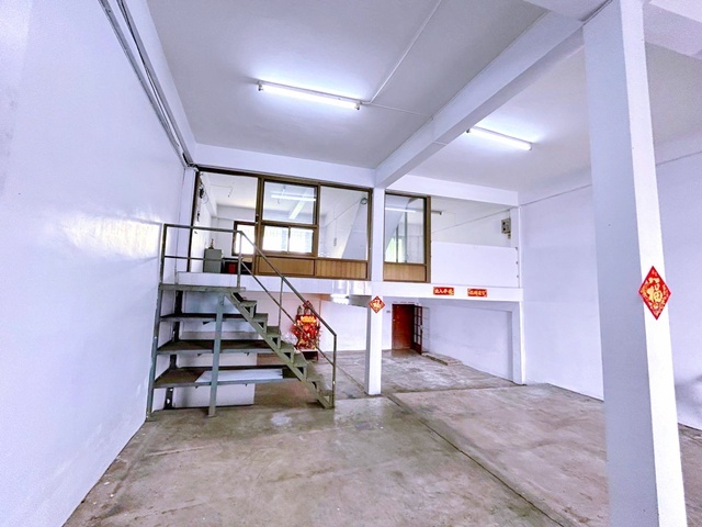 พระราม2 1-5 ตลาดโอ๋เอ๋ 300ม. BTS ตลาดพลู 4กม.ให้เช่าอาคารพาณิชย์ 2 คูหา 3.5 ชั้น ตีทะลุ  .4 นอน 4 น้ำ ตลาดอินดี้ 1.5 กม. 405 sq.m.