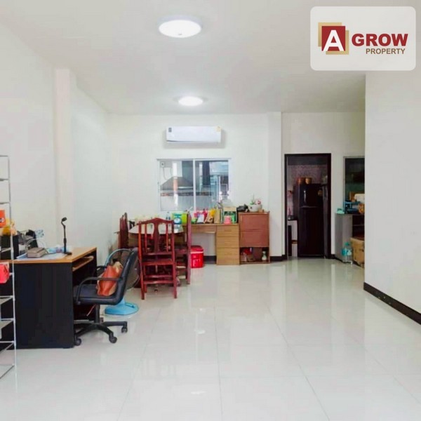 หมู่บ้านนครทองโคโลนี่ ทรัพย์บุญชัย ทำเลดี บ้านหลังมุม เดินทางสะดวก แต่งครบ พร้อมเข้าอยู่