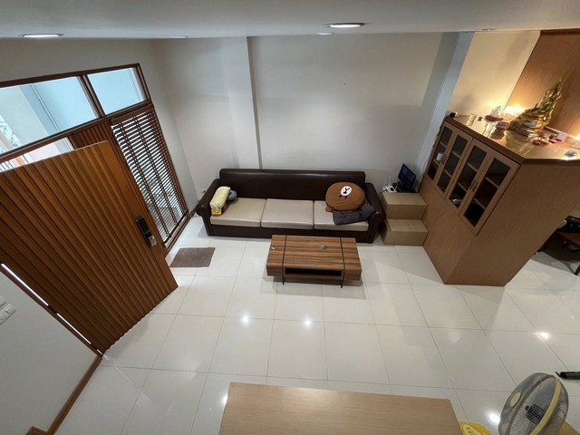 ให้เช่าทาวโฮม แกรนดิตี้ สาธุประดิษฐ์ เฟส 2 ใกล้เซ็นทรัลพระราม 3 ย่าน  พระราม3 สาธุประดิษฐ์ ถนนจันทน์ซอย43  เจริญกรุง เจริญราษฎร์ สาทร-ราชพฤก