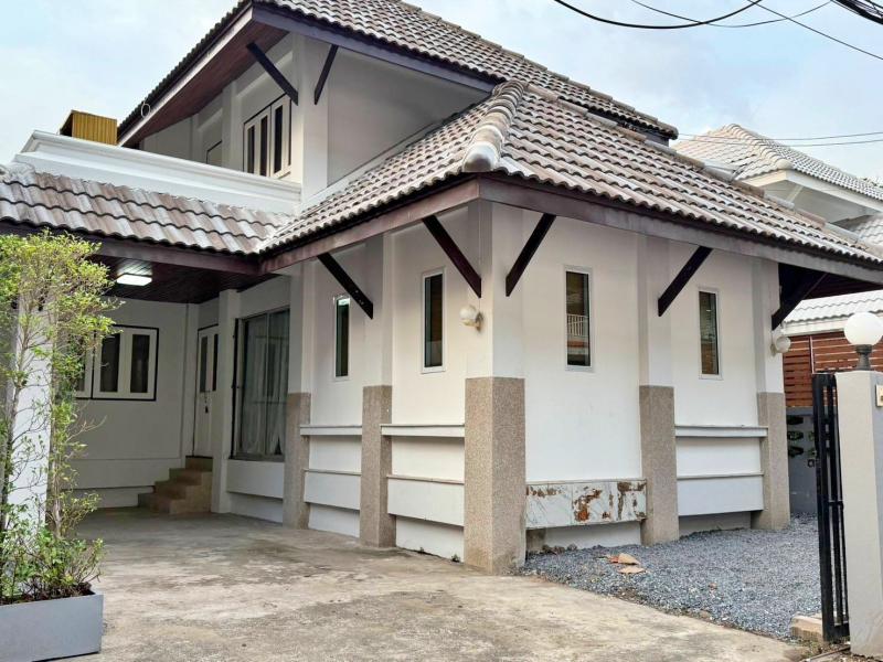 เซ้งสิทธิ ให้เช่าด่วน บ้านพักบางแสน ติดหาดวอนนภา เดินไปชายหาดได้เลย บ้านพัก 1 หลังใหญ่