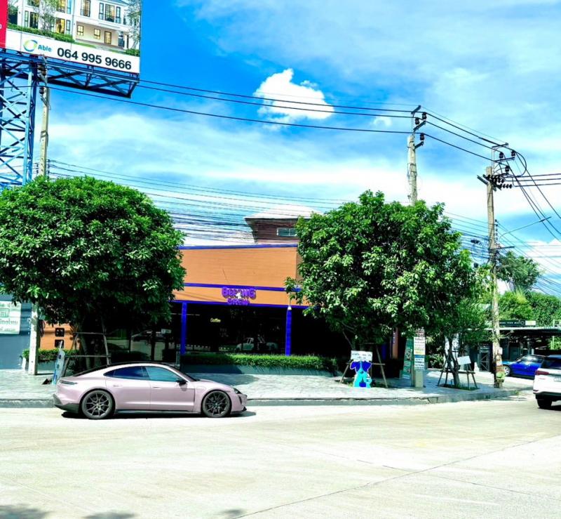 เซ้งอาคาร+อุปกรณ์+บิ้วอิน ปากเกร็ด นนทบุรี ใกล้โรงเรียนดังๆ และหมู่บ้านดังๆเยอะมาก ใกล้เตรียมอุดมศึกษา