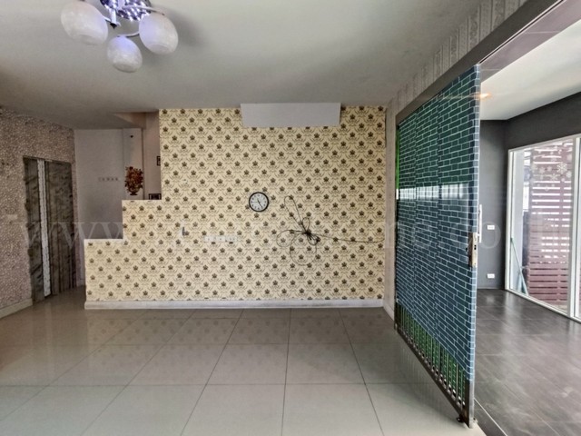 R1 ทาวน์โฮม ศุภาลัย เบลล่า กิ่งแก้ว - ศรีนครินทร์ หลังริม พร้อมอยู่