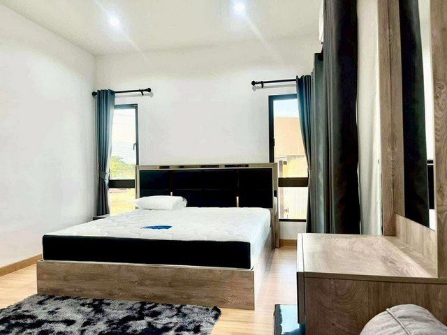 ให้เช่าบ้านใหม่ สไตล์โมเดิร์น แปลงมุม โครงการ กาญจน์กนก25 หางดง