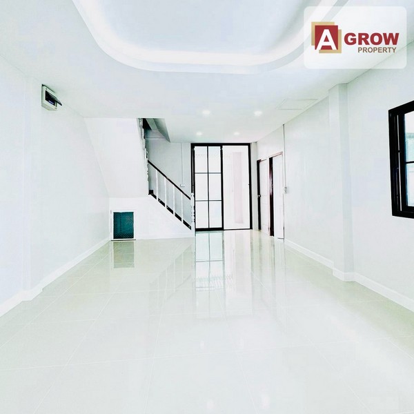 หมู่บ้านบัวทอง 4 ถนนบ้านกล้วย-ไทรน้อย บ้านสวย หลังมุม ตกแต่งครบพร้อมเข้าอยู่