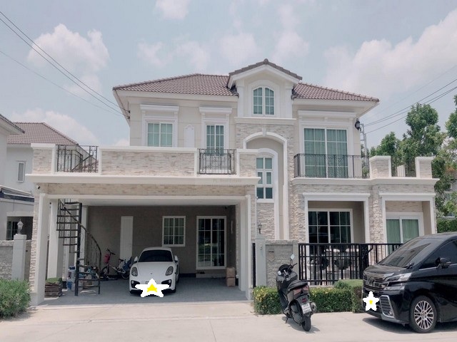 ให้เช่าบ้านหรูแปลงมุม 60 ตรว. 264 ตรม. โครงการ Grandio ลาดพร้าว - เกษตรนวมินทร์ วิวสวน ตกแต่งบิ้วอินสวย เฟอร์ครบ ( เคยเป็นบ้านตัวอย่าง)