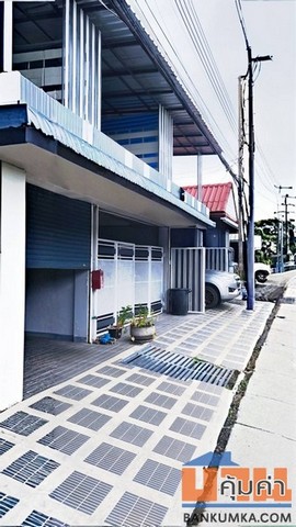 ขายทาวน์เฮาส์ 2 ชั้น พร้อมอยู่ หมู่บ้านพนาสนธิ์ 2 ซ.นิมิตรใหม่ 1 เขตมีนบุรี กรุงเทพมหานครที่ตั้ง : หมู่บ้านพนาสนธิ์ 2 ซ.นิมิตรใหม่ 1 52 ซอย หมู่บ้านพนาสนธิ์วิลล่า 2 แขวงมีนบุรี เขตมีนบุรี กรุงเทพมหานคร 10510https://maps.app.goo.gl/4f4mY58KJNeaQ1yP6ขนาดพื้นที่ : 18.6 ตรว.2 ห้องนอน 2 ห้องน้ำ 1 ห้องครัว มีที่ จอดรถบ้าน Renovate ใหม่ สวยสะอาดตกแต่งครบ เคาน์เตอร์ครัว บิ้วอินซิงค์ล้างจานพื้นปูด้วยกระเบื้องทั้ง