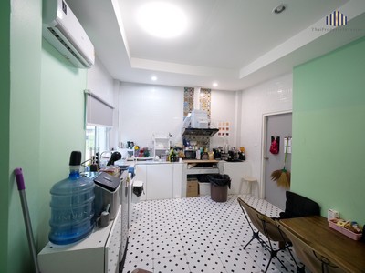 ขายด่วน บ้านเดี่ยว ออกแบบเอง 2 ชั้น หมู่บ้านกฤษดานคร 19 คลองหนึ่ง ห่างจากถนนพหลโยธิน เพียง 600 เมตร