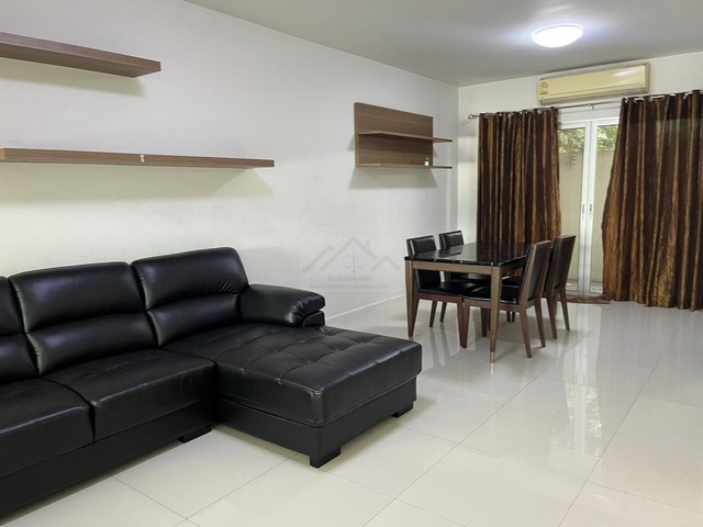 ให้เช่าทาวน์เฮาส์ 2 ชั้น รีโนเวทใหม่  3 ห้องนอน The Plant City นาคนิวาส 48 ลาดพร้าว 71 พร้อมเฟอร์นิเจอร์ ใกล้สตรีวิทยา 2