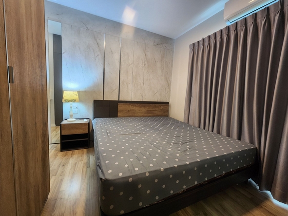 ขาย คอนโด อีส พระรามสอง เฟส 2 ขนาด 2 นอน 46 ตรม. วิวสระ พร้อมเฟอร์บิ้วอิน SB อย่างดี ใกล้เซ็นทรัลพระรามสอง