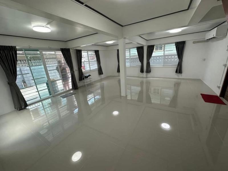 ให้เช่าบ้านเดี่ยว 2 ชั้น เช่า 30,000 บาท 35 ตร.ว. 0958195559 @infinitycondo