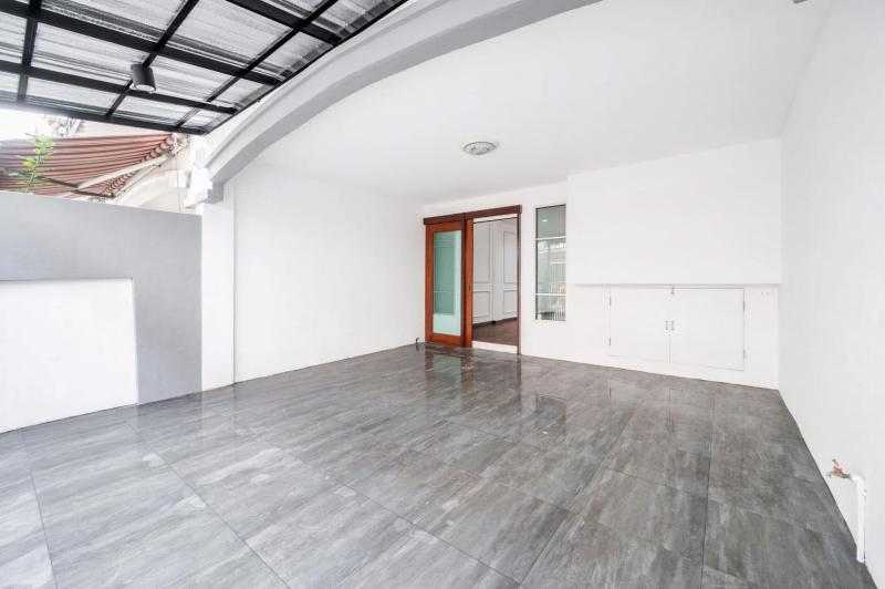 บ้านกลางเมืองมอนติ-คาร์โลรัชวิภา ใกล้Central ladprao และ Major รัชโยธินเนื้อที่ 22 ตร.ว.3 ห้องนอน 4 ห้องน้ำ 1 ห้องนั่งเล่น 1 ห้องครัว จอดรถได้ 2 คันค่าเช่าเดือนละ 25,000 บาทสัญญาขั้นต่ำ1 ปีมัดจำ 2 เดือน+ล่วงหน้า 1 เดือน-ระบบความรักษาความปลอดภัยชั้นเยี่ยม ตลอด 24 ชั่วโมง-กล้องวงจรปิดทั้งภายในและภายนอกโครงการ-คีย์การ์ดเข้า-ออก ของโครงการบ้านกลางเมือง มอนติคาร์โลhttps://maps.app.goo.gl/vDtUcXGCipDpii3k6?g_st=icสนใจ