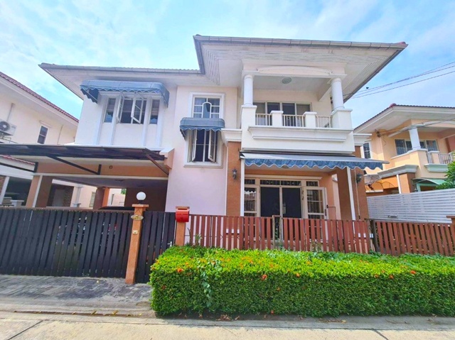 สถาบันเทคโนโลยีไทย-ญี่ปุ่น 900ม. Lotus  ARLหัวหมาก 1.6 กม.ให้เช่า​คฤหาสน์หรู 2 ชั้น 53​ ตร.วา.220 ตร.ม. ซ.พัฒนาการ 40-46  