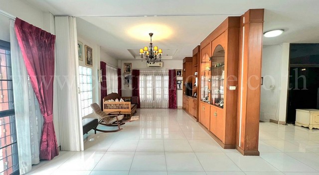 R1 บ้านเดี่ยว 3 ชั้น พร้อมที่ดิน ดอนเมือง ใกล้นานาชาติฮาร์โรว์